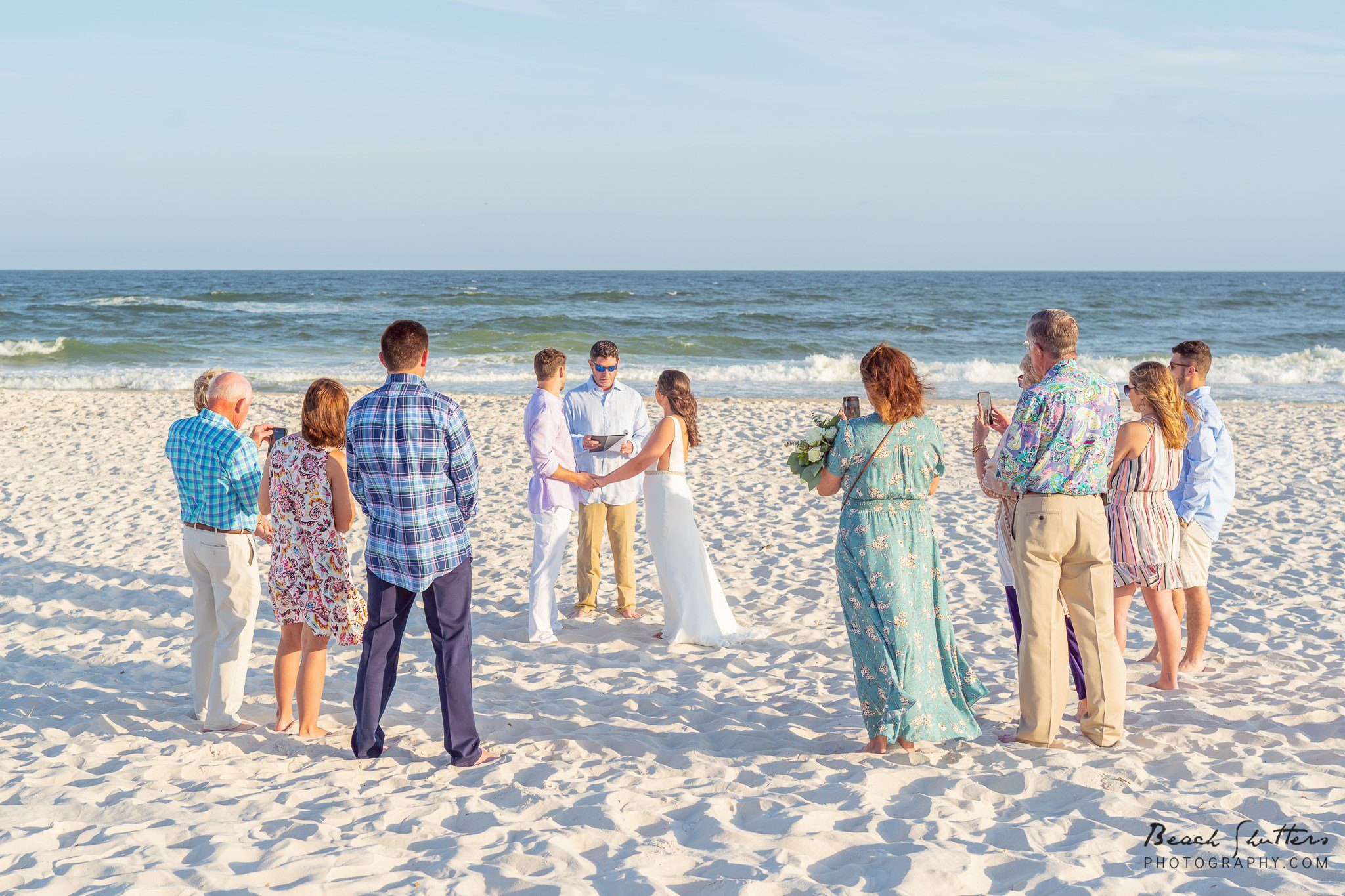 elopement photography at the beach